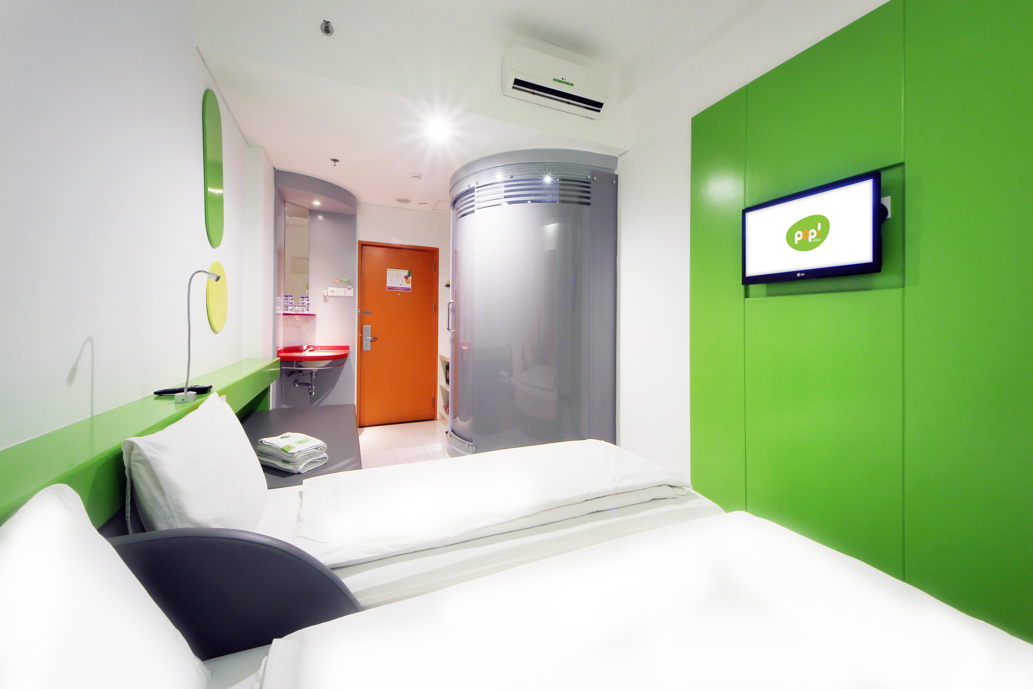 Pop! Hotel Kemang Jakarta Buitenkant foto