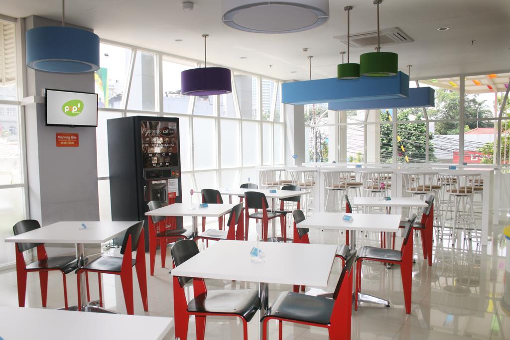 Pop! Hotel Kemang Jakarta Buitenkant foto