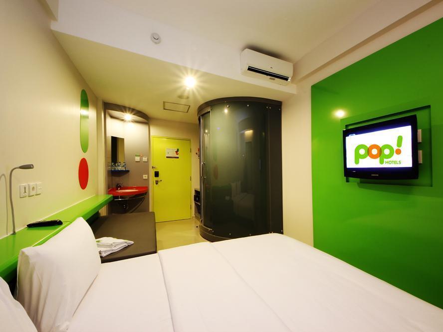 Pop! Hotel Kemang Jakarta Buitenkant foto