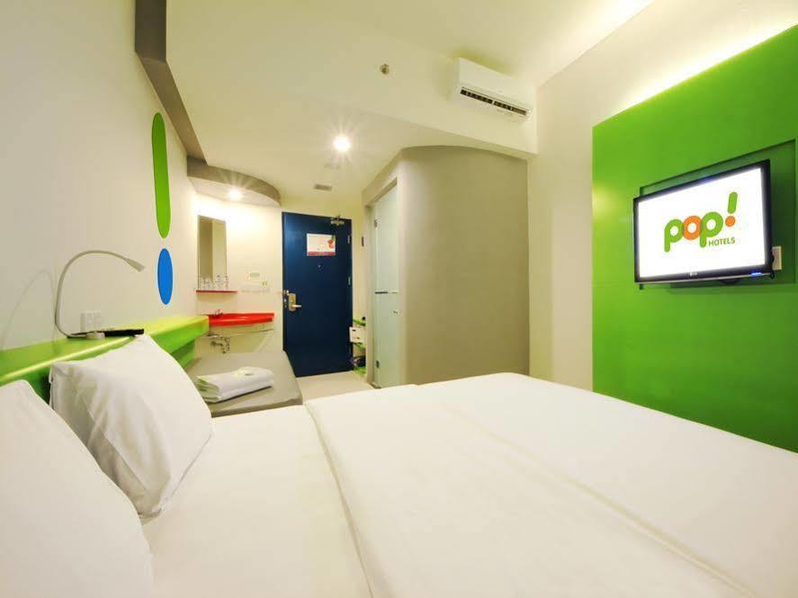 Pop! Hotel Kemang Jakarta Buitenkant foto